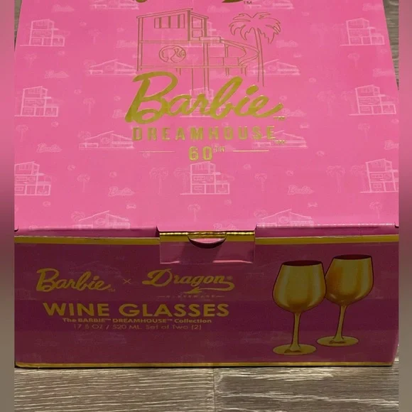 NEW: BARBIE DREAM HOUSE 60th Dragon Glassware 17.5 OZ Set of Two Gold Glasses - Picture 2 of 6
